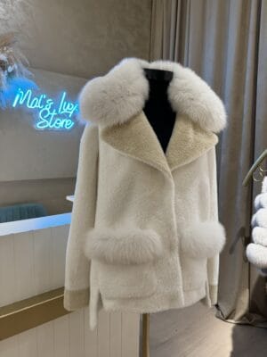 Coco Pure White